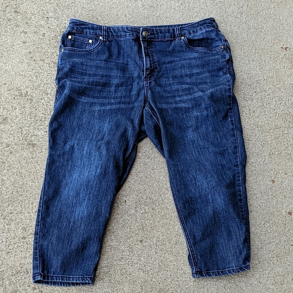Women's Plus Size Capris